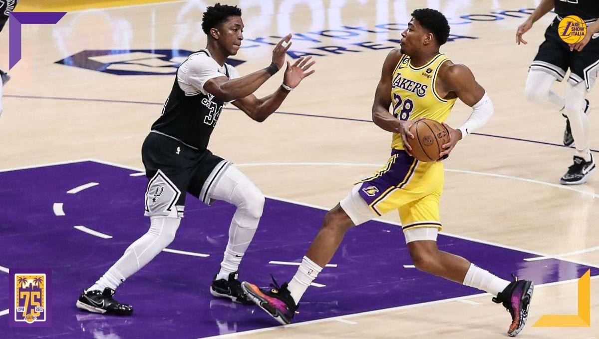 八村塁vs西亚卡姆vs托比亚斯·哈里斯：全能前锋三方数据对比与角色分析