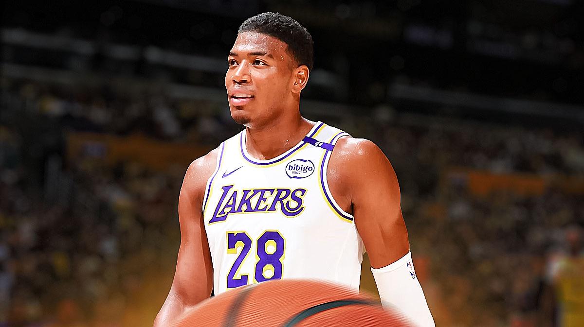 八村塁在达尔文·哈姆与JJ·雷迪克两任教练下的角色演变